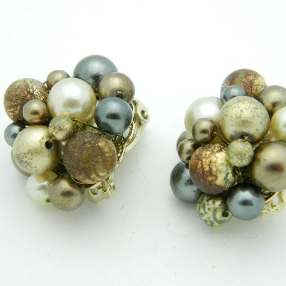 Japan Gold Gray Acrylic Bead Beaded Clip-On - Picture 2 of 4